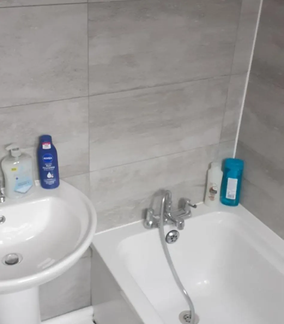 Tonyhomes Dagenham Homestay