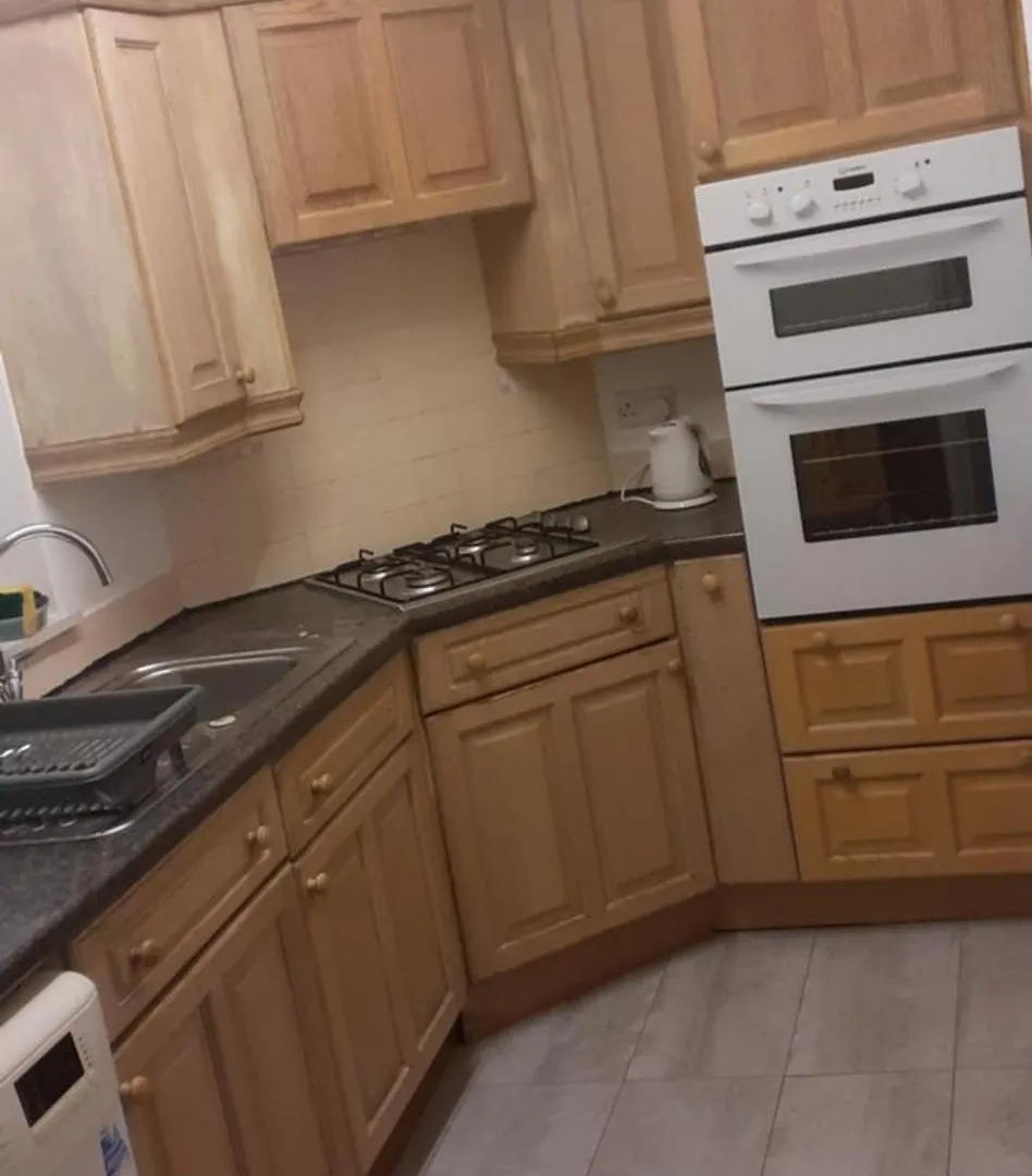 Tonyhomes Dagenham Homestay