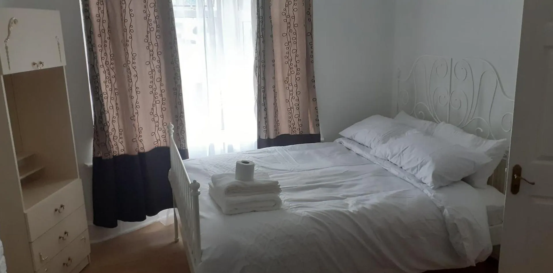 Tonyhomes Dagenham United Kingdom